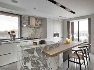 源自原本 Essence, 源原設計 YYDG INTERIOR DESIGN 源原設計 YYDG INTERIOR DESIGN Cocinas modernas