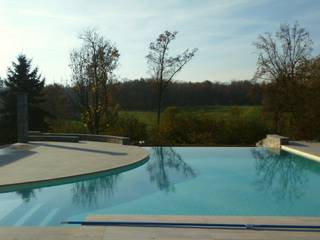 Piscina privata, Alessandra Vellata Architetto Alessandra Vellata Architetto 泳池 陶器