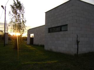 Una casa, mi casa..., Marcelo Manzán Arquitecto Marcelo Manzán Arquitecto Casas minimalistas