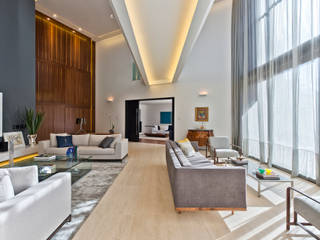 Residência Campo Comprido, Studio Leonardo Muller Studio Leonardo Muller Modern living room Wood White