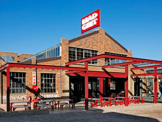 Mad Giant brewery and restaurant, Haldane Martin Iconic Design Haldane Martin Iconic Design Commercial spaces Bricks