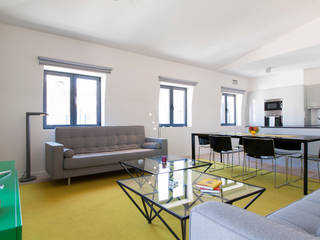 All you need is Portugal Salas/RecibidoresSofás y sillones