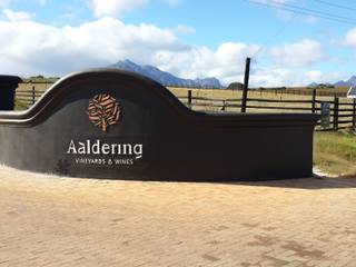 New entrance to Aaldering Vineyard and Wine Estate, Lifestyle Architecture: country by Lifestyle Architecture, Country