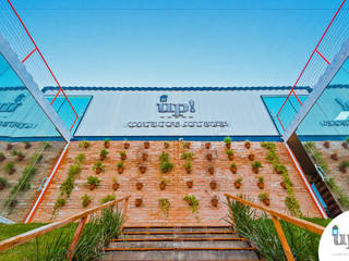 Showroom Container, Construtora Up! Containers Construtora Up! Containers Espacios comerciales Hierro/Acero