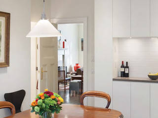 White Kitchen with Mahogany Wood Windows - Summerhill Ave, STUDIO Z STUDIO Z Modern Kitchen White