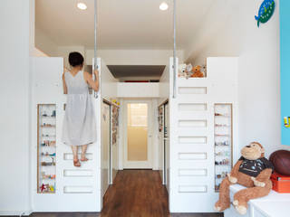 Bento Box Loft, Koko Architecture + Design Koko Architecture + Design Modern Kid's Room