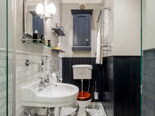 Bathroom GK Architects Ltd Classic style bathroom
