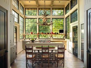 Country Farmhouse, Jeffrey Dungan Architects Jeffrey Dungan Architects Country style kitchen Glass White