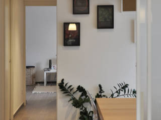 appartamento trilocale, evels & papitto - b4architects evels & papitto - b4architects غرفة المعيشة خشب Wood effect