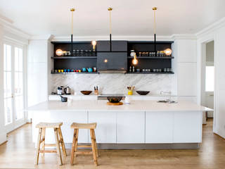 A Bright and Spacious, Scandinavia Inspired Heritage Home, ATTIK Design ATTIK Design 北欧デザインの キッチン