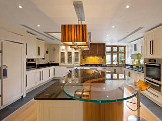CC, The Wood Works The Wood Works Modern style kitchen