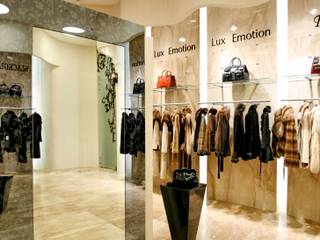 Дизайн-проект магазина LuxEmotion, Хандсвел Хандсвел Moderne Geschäftsräume & Stores Beige