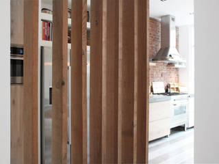 House refurbishment The Hague, Bloot Architecture Bloot Architecture Modern kitchen