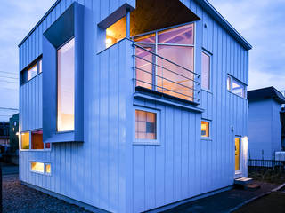 白箱の家（White BOX House）, 一級建築士事務所 Atelier Casa 一級建築士事務所 Atelier Casa Minimalist house Iron/Steel White