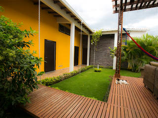 Casa de la Musica, Arquitectura Positiva Arquitectura Positiva Tropical style corridor, hallway & stairs