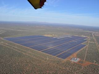 Kathu Solar Photovoltaic (PV) Plant, Truspace Truspace Espacios comerciales