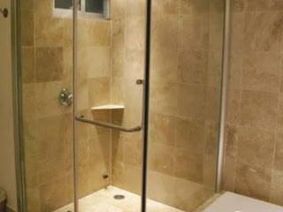 Duchas, ORO ARQUITECTURA ORO ARQUITECTURA Phòng tắm phong cách hiện đại