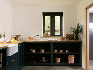 The Leicestershire Kitchen in the Woods by deVOL, deVOL Kitchens deVOL Kitchens Country style kitchen Blue