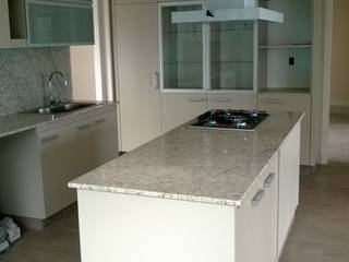 Cocina vivienda Nueva, Estudio Dossier Interior Estudio Dossier Interior مطبخ