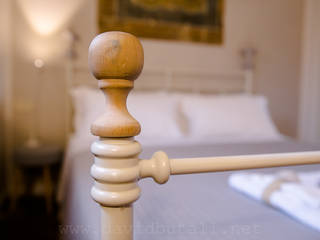 B&B con Stile, Studio fotografico di David Butali Studio fotografico di David Butali Modern style bedroom Wood Wood effect