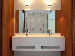 badkamer, Architectenbureau Filip Mens Architectenbureau Filip Mens Modern Bathroom Plastic White