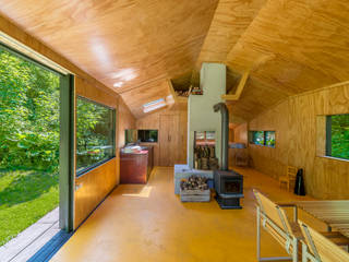 Thoreau's Cabin, cc-studio cc-studio Kitchen Wood Wood effect