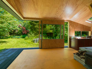 Thoreau's Cabin, cc-studio cc-studio Phòng ăn phong cách đồng quê Gỗ Wood effect