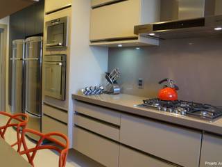 Cozinhas, Ju Nejaim Arquitetura Ju Nejaim Arquitetura Kitchen چونا