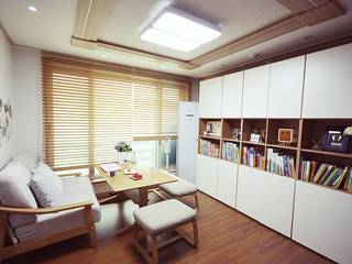 [홈라떼] 기존 가구 활용해 아늑한 집 꾸미기 , homelatte homelatte Minimalist living room