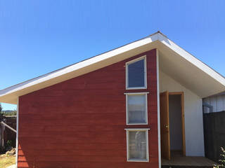 Casa Menzel - Valdivia, ESARCA ESARCA Klassische Häuser Holz Rot