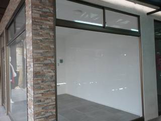 Alquiler de locales comerciales en el Centro Comercial 14, en Santiago de Chile., Inmobiliaria C & P Inmobiliaria C & P 상업공간