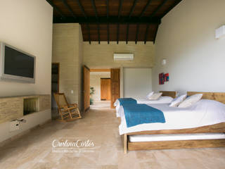 Finca Bolombolo, Cristina Cortés Diseño y Decoración Cristina Cortés Diseño y Decoración Quartos modernos Acessórios e decoração