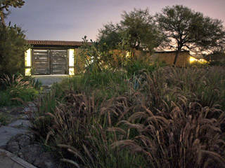 Casa Estudio Sabinos, Juan Carlos Loyo Arquitectura Juan Carlos Loyo Arquitectura Modern houses