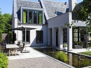 Moderne tuinarchitectuur in luxe tuin, Sparq Tuinen Sparq Tuinen モダンな庭