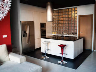 CAMBIO DE USO LOCAL A VIVIENDA, Intra Arquitectos Intra Arquitectos Modern Kitchen