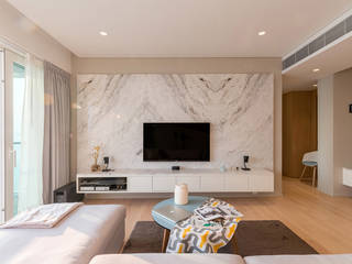 Pl's RESIDENCE, arctitudesign arctitudesign Living room Marble