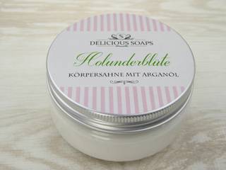 Körpersahne mit Arganöl - vegan & tierversuchsfrei, Delicious Soaps Seifenmanufaktur Delicious Soaps Seifenmanufaktur Classic style bathroom