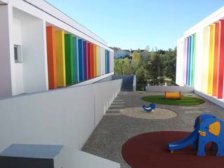 Escola Rio de Loba, Oficina de Conceitos Oficina de Conceitos Dinding & Lantai Modern Granit Multicolored