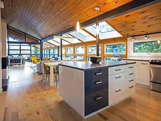 West hawk Lake Cottage, Unit 7 Architecture Unit 7 Architecture Moderne keukens