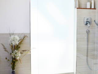 Lebens(t)räum, Walter´s Traumbäder Walter´s Traumbäder Classic style bathroom Tiles