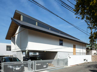 ハスノヤネ Split Roof, y+M design office y+M design office