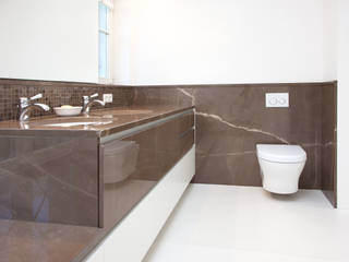 Bad in sanierter Villa Bad Godesberg, Beilstein Innenarchitektur Beilstein Innenarchitektur Minimalist style bathroom