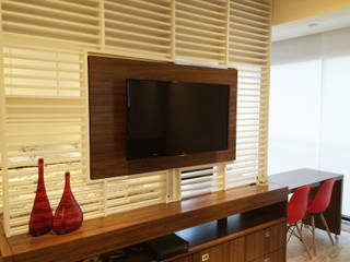 Studio Saúde LILIAN FUGITA ARQUITETURA Salas multimédia modernas Madeira Acabamento em madeira