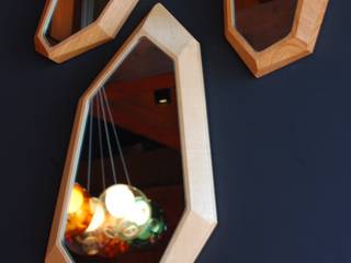 mirror, MOCTAVE MOCTAVE Baños de estilo escandinavo Madera Acabado en madera