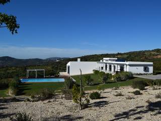 Breathtaking infinity pool in Estoi, Algarve, Engel & Voelkers Vilamoura Engel & Voelkers Vilamoura Garden