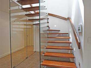 CAM TAŞIYICILI MERDİVEN, MERDİVENEVİ MERDİVENEVİ Stairs Glass