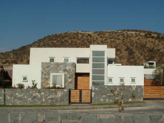 Casa Moderna 1, Marcelo Roura Arquitectos Marcelo Roura Arquitectos Casas modernas Concreto