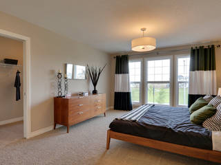 121 Hillcrest Drive, Sonata Design Sonata Design Modern Bedroom