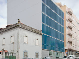 79 Building in Porto, Pedro Mendes Arquitectos Pedro Mendes Arquitectos Casas minimalistas