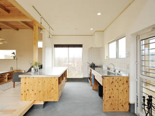半規格型住宅ZEROBACO, 株式会社 建築工房零 株式会社 建築工房零 Eclectic style kitchen Wood